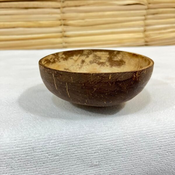 Coité de Coco com Base em Argola de Madeira - Imagem 2