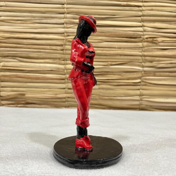 Maria Navalha em resina 15 cm - vermelho - Imagem 2