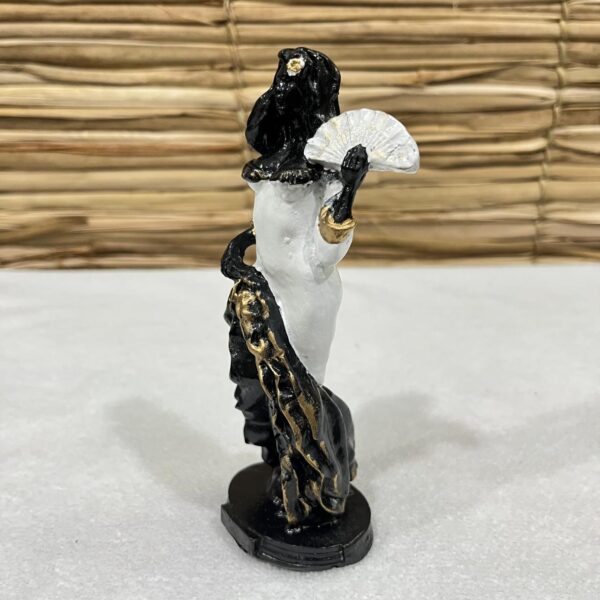 Pomba Gira em resina 15cm - vestido branco - Imagem 3
