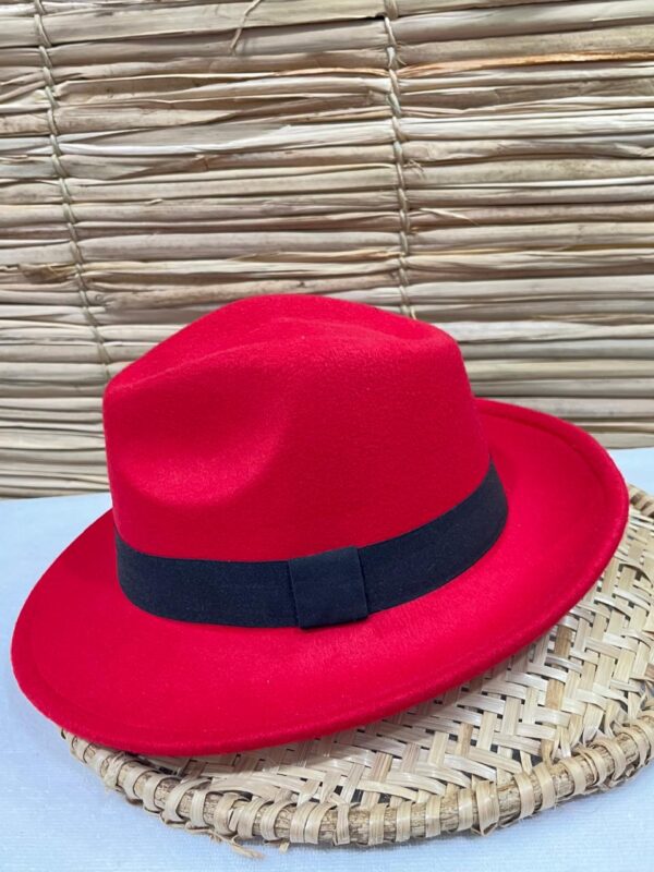 Chapéu Veludo Vermelho e Preto